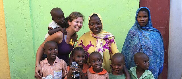 Kenia DAOS orphaned children charity